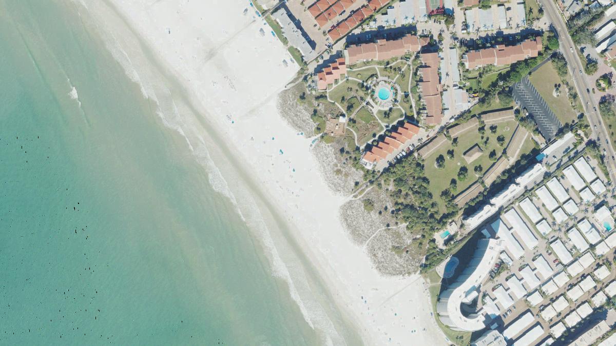 Aerial view of Crescent Beach in Siesta Key, Florida, shoreline and surroundings, USDA NAIP imagery from May 2023