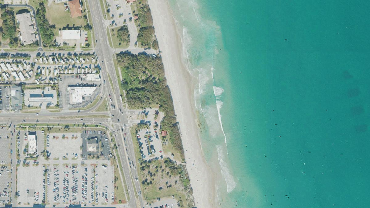 Aerial view of Eau Gallie Beach in Melbourne, Florida, shoreline and surroundings, USDA NAIP imagery from May 2023
