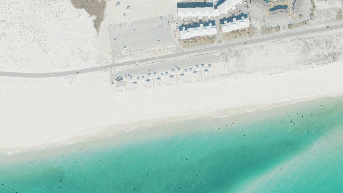 Aerial view of Park West On-Leash Dog Beach in Pensacola, Florida, shoreline and surroundings, USDA NAIP imagery from May 2023