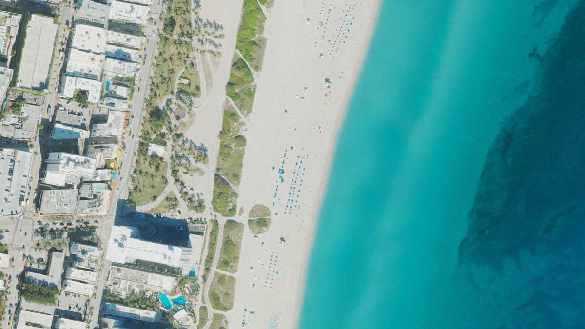 Aerial view of Sandy's Beach in Miami Beach, Florida, shoreline and surroundings, USDA NAIP imagery from May 2023