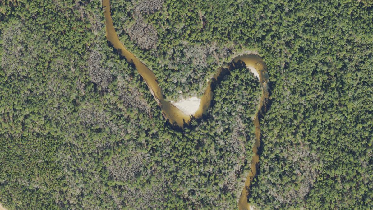 Aerial view of Secret Beach in Florida, shoreline and surroundings, USDA NAIP imagery from May 2023